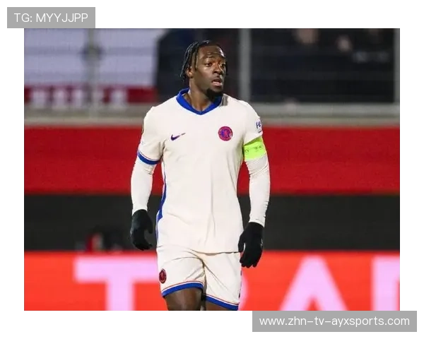 比利亚雷亚尔开始谈判英超后卫，引援或超预算